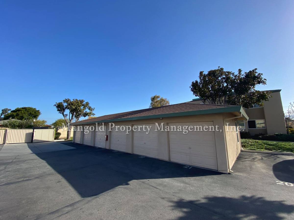 Apartment for rent at 1112 Del Monte Ave, Salinas, CA 93905