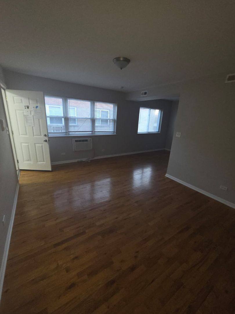 Apartment for rent at 1840-54 S Fairfield Ave, Chicago, IL 60608