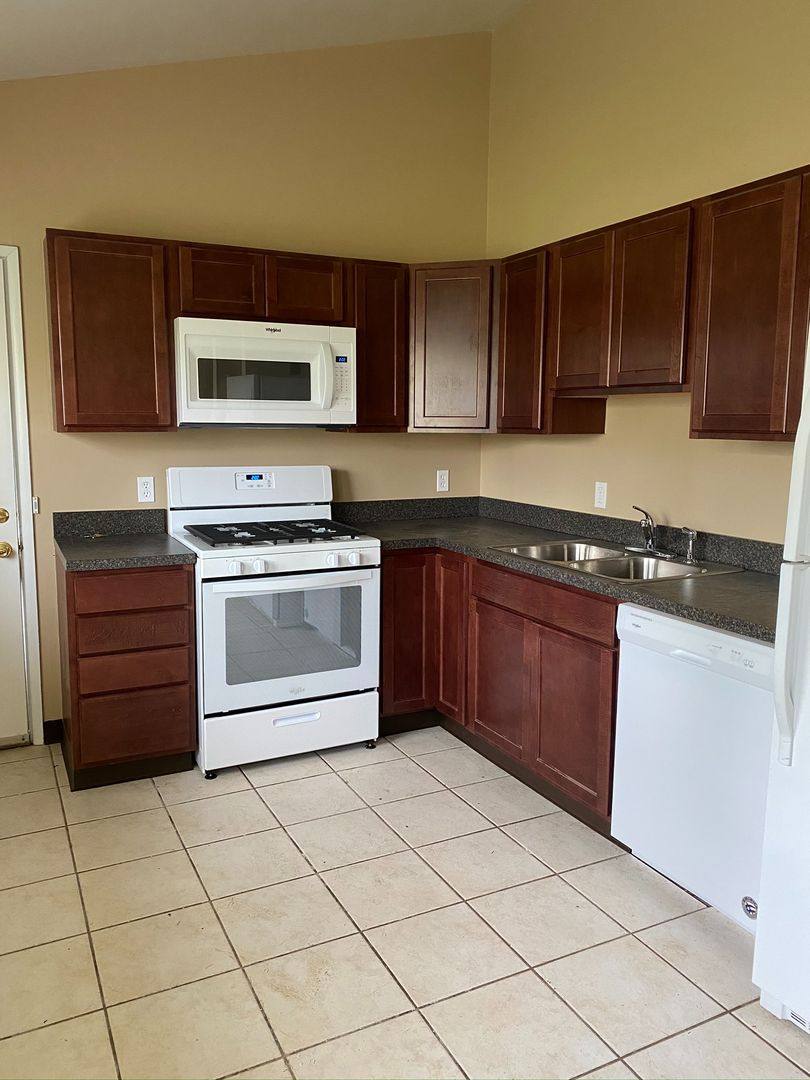 House for rent at 4494 Burkey Rd, Youngstown, OH 44515