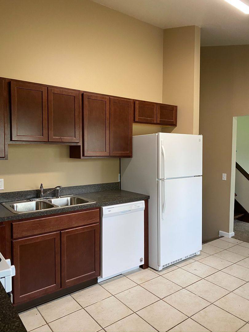 House for rent at 4494 Burkey Rd, Youngstown, OH 44515