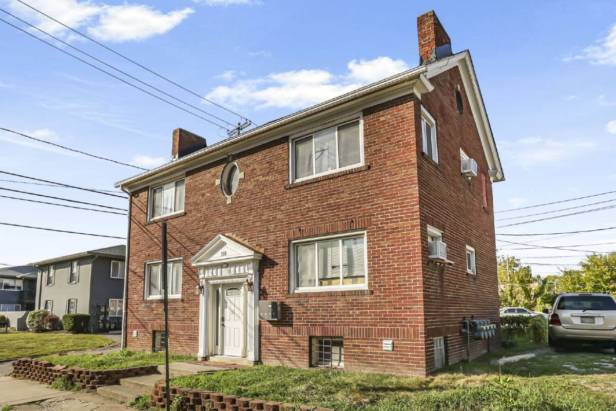 Apartment for rent at 288 E 12th Ave #4, Columbus, OH 43201