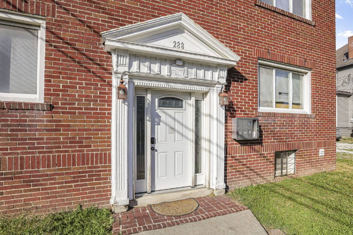 Apartment for rent at 288 E 12th Ave #4, Columbus, OH 43201