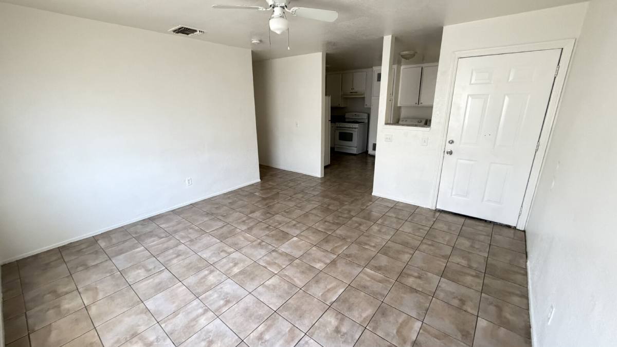 Apartment for rent at 1316 E California Ave #A, Bakersfield, CA 93307