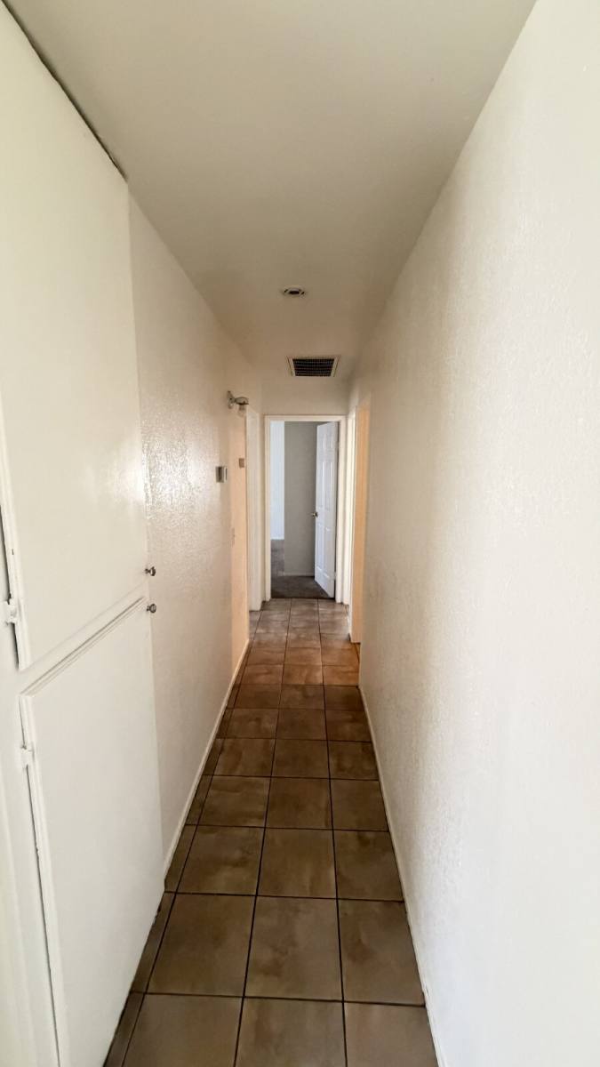 Apartment for rent at 1316 E California Ave #A, Bakersfield, CA 93307