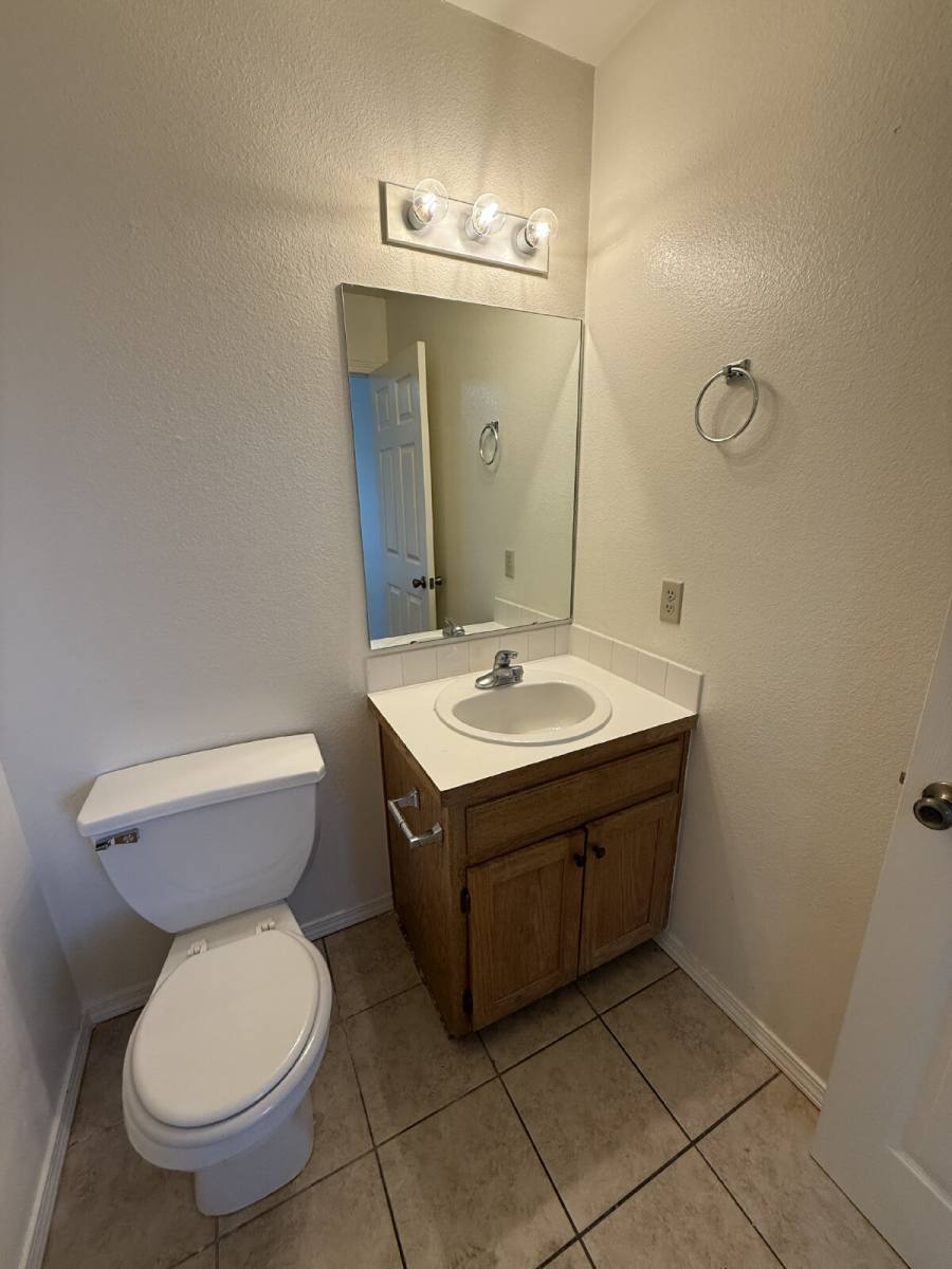 Apartment for rent at 428 Kays Lane #BLDG 1, Hollister, MO 65672