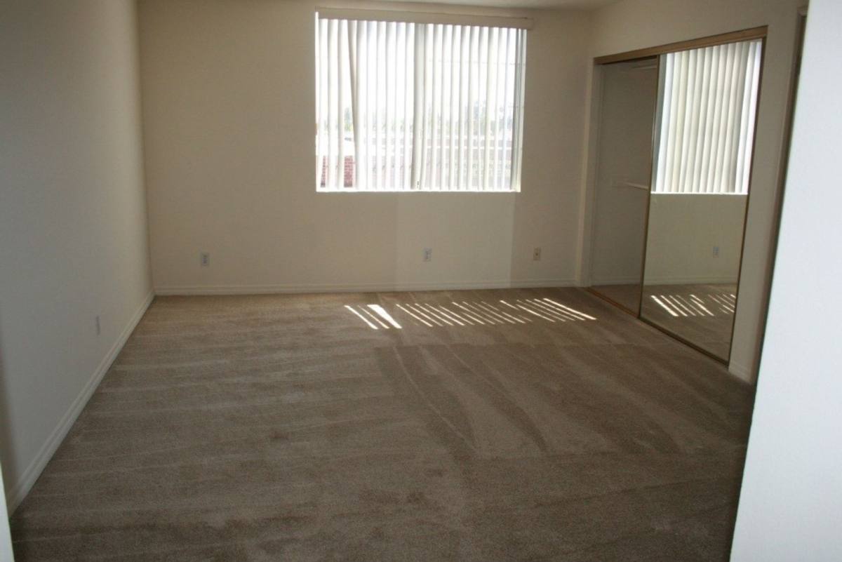 Apartment for rent at 18418 Dearborn St, Northridge, CA 91325