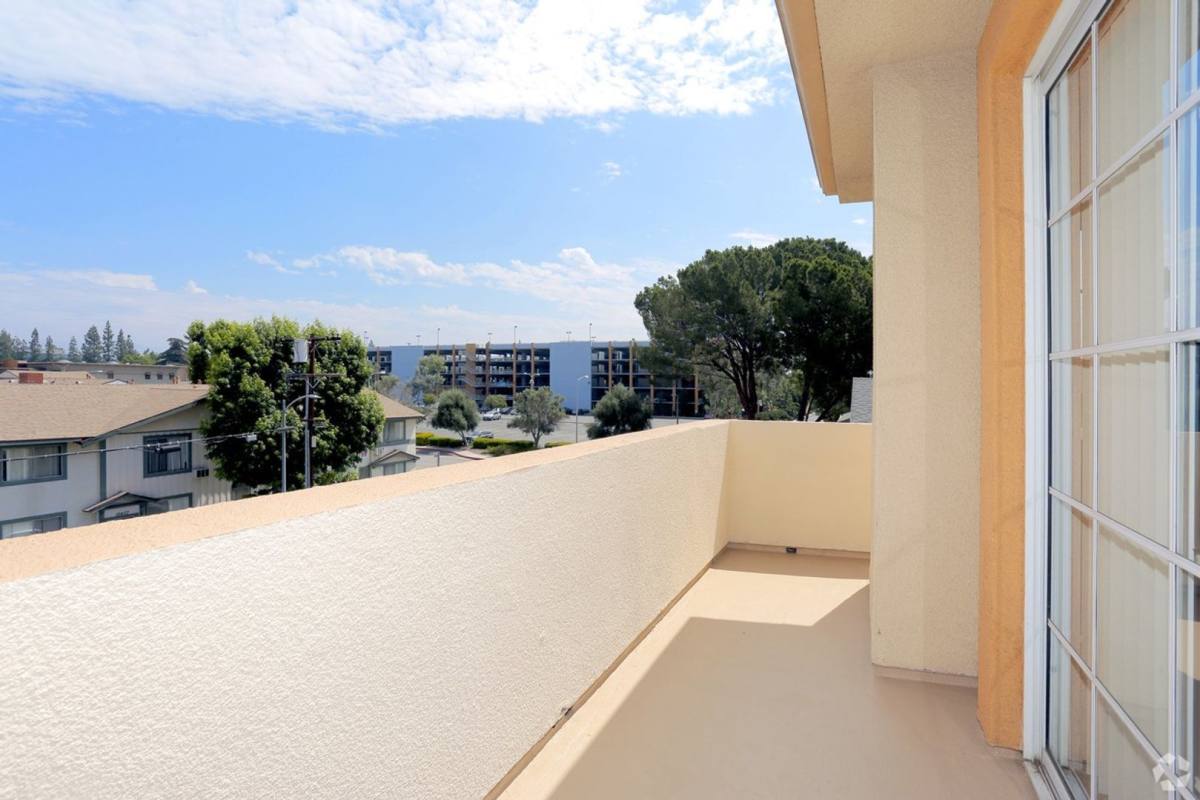 Apartment for rent at 18418 Dearborn St, Northridge, CA 91325