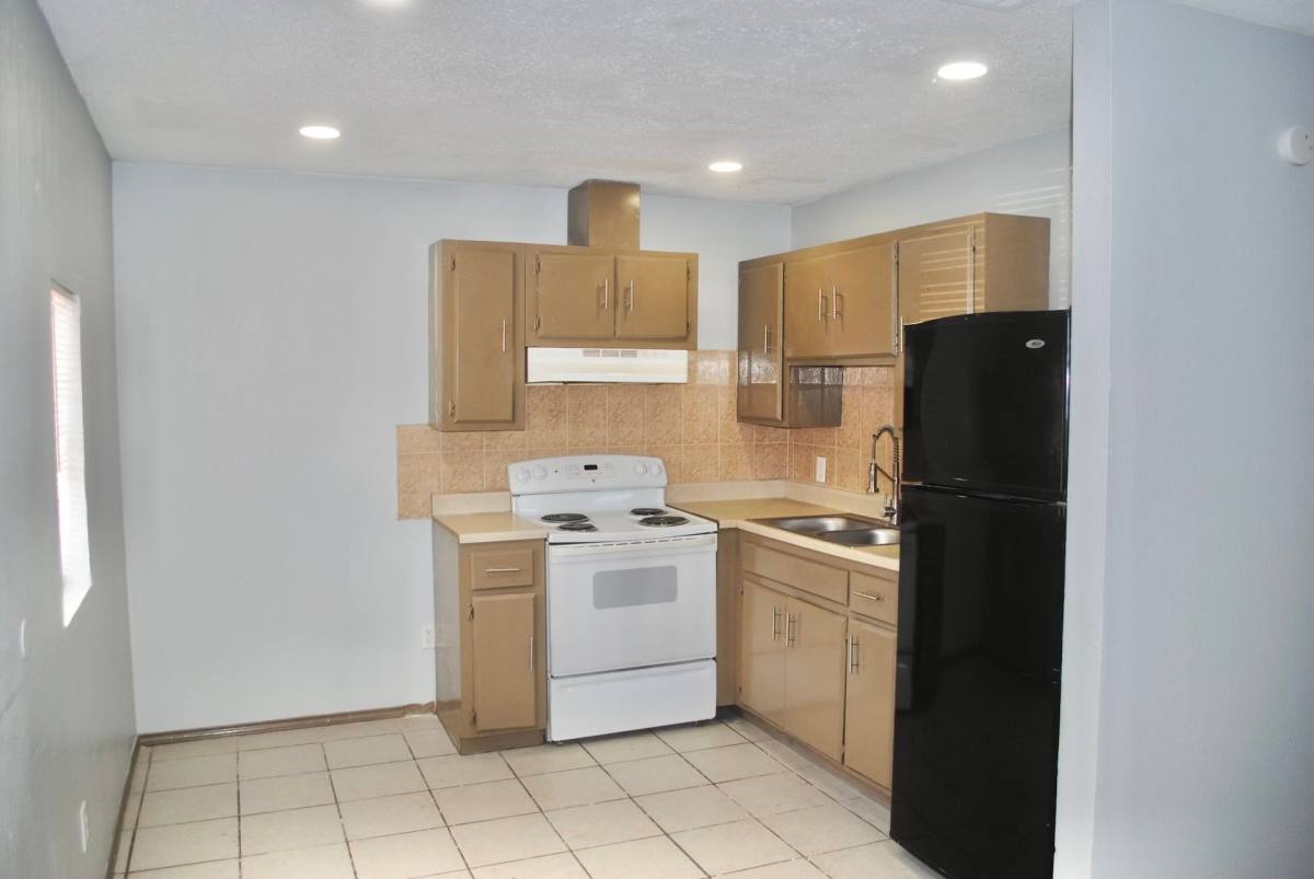 Apartment for rent at 1920 E Iowa Rd, Edinburg, TX 78542