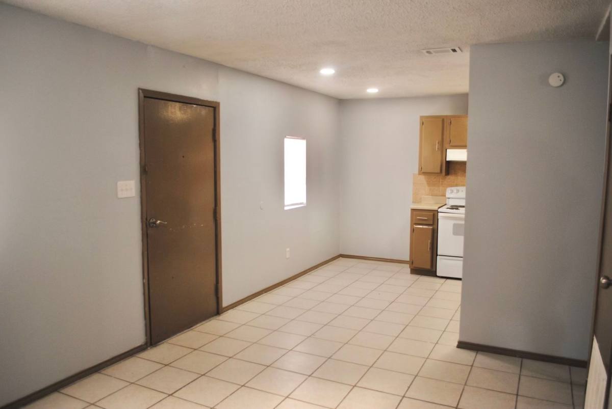 Apartment for rent at 1920 E Iowa Rd, Edinburg, TX 78542