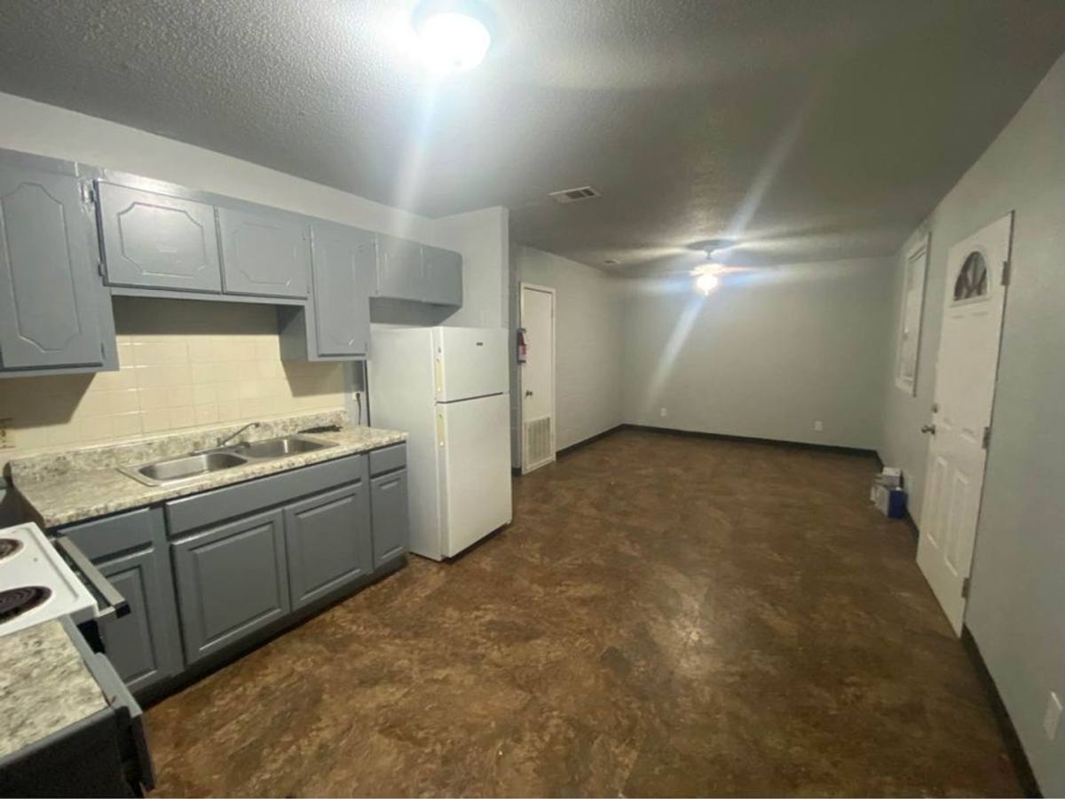 Apartment for rent at 1920 E Iowa Rd, Edinburg, TX 78542