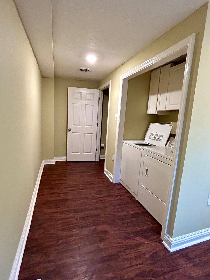 Townhouse for rent at 513 S 2nd Ave, Elizabeth, PA 15037