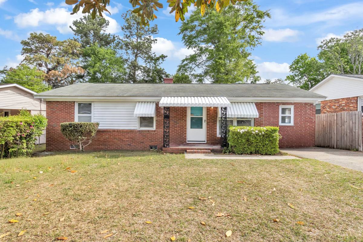 House for rent at 715 Washington Circle, Aiken, SC 29801