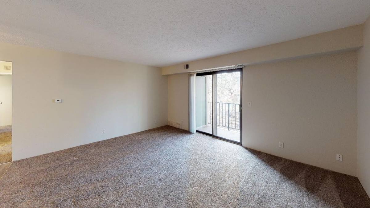 Apartment for rent at 3021 N Pointe Dr, Jackson, MI 49202