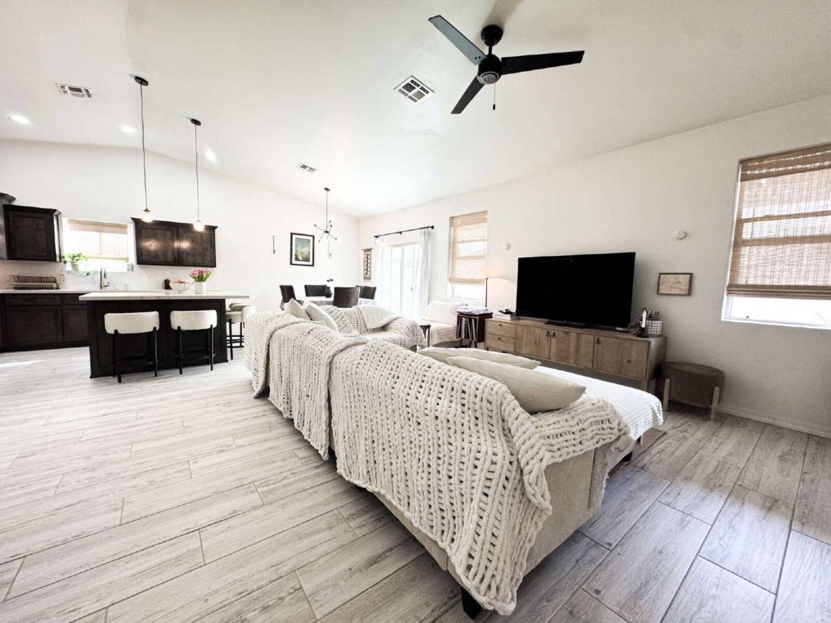 House for rent at 4377 W 16th Lane, Yuma, AZ 85364