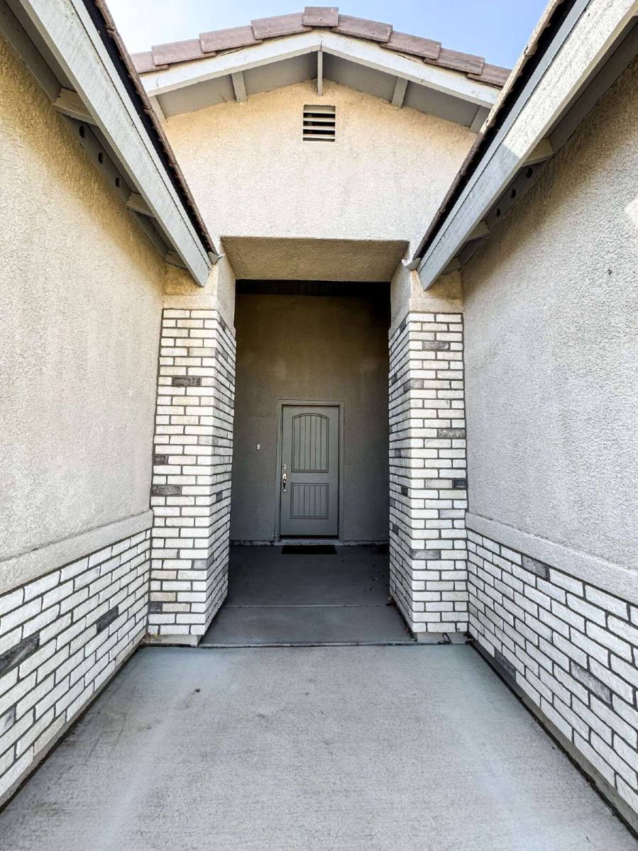 House for rent at 4377 W 16th Lane, Yuma, AZ 85364