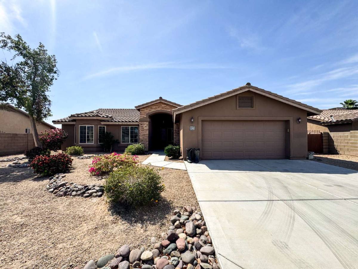 House for rent at 11597 E 25th St, Yuma, AZ 85367