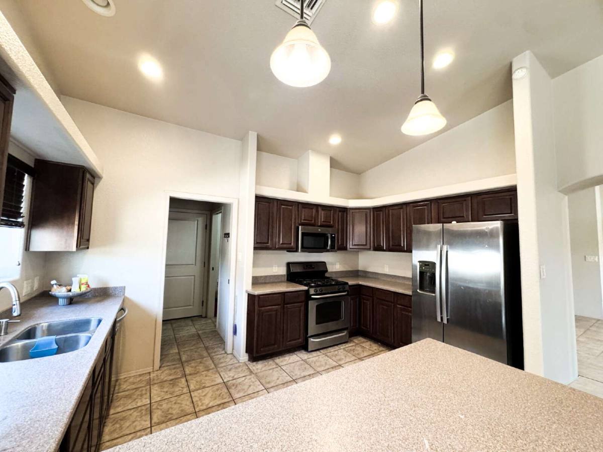 House for rent at 11597 E 25th St, Yuma, AZ 85367