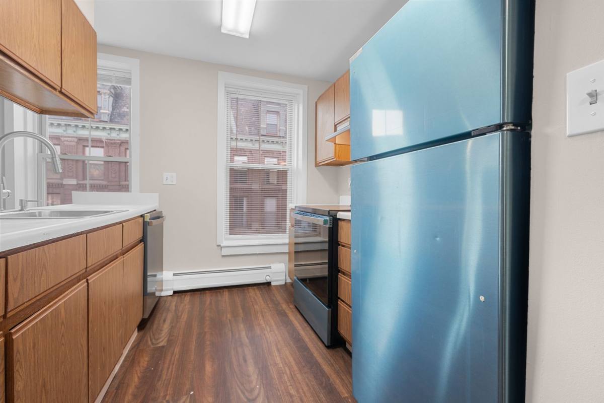 Apartment for rent at 164-178 High St, Holyoke, MA 01040