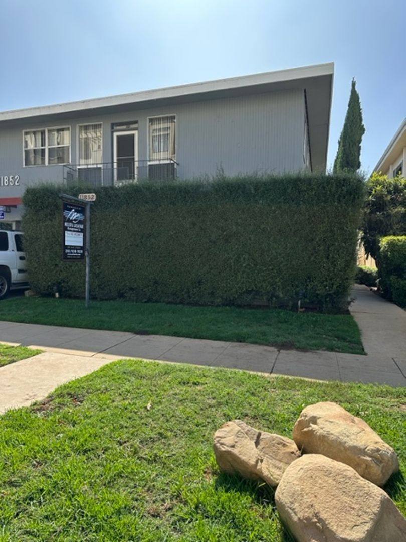 Apartment for rent at 11852 Gorham Ave, Los Angeles, CA 90049