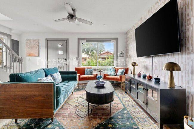 Townhouse for rent at 201 Nassau St, Charleston, SC 29403