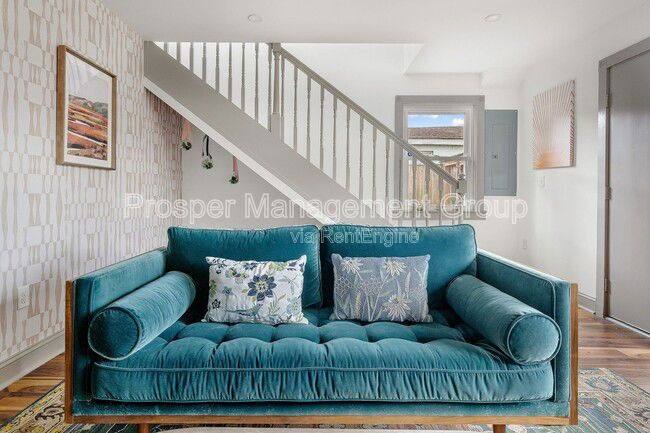 Townhouse for rent at 201 Nassau St, Charleston, SC 29403