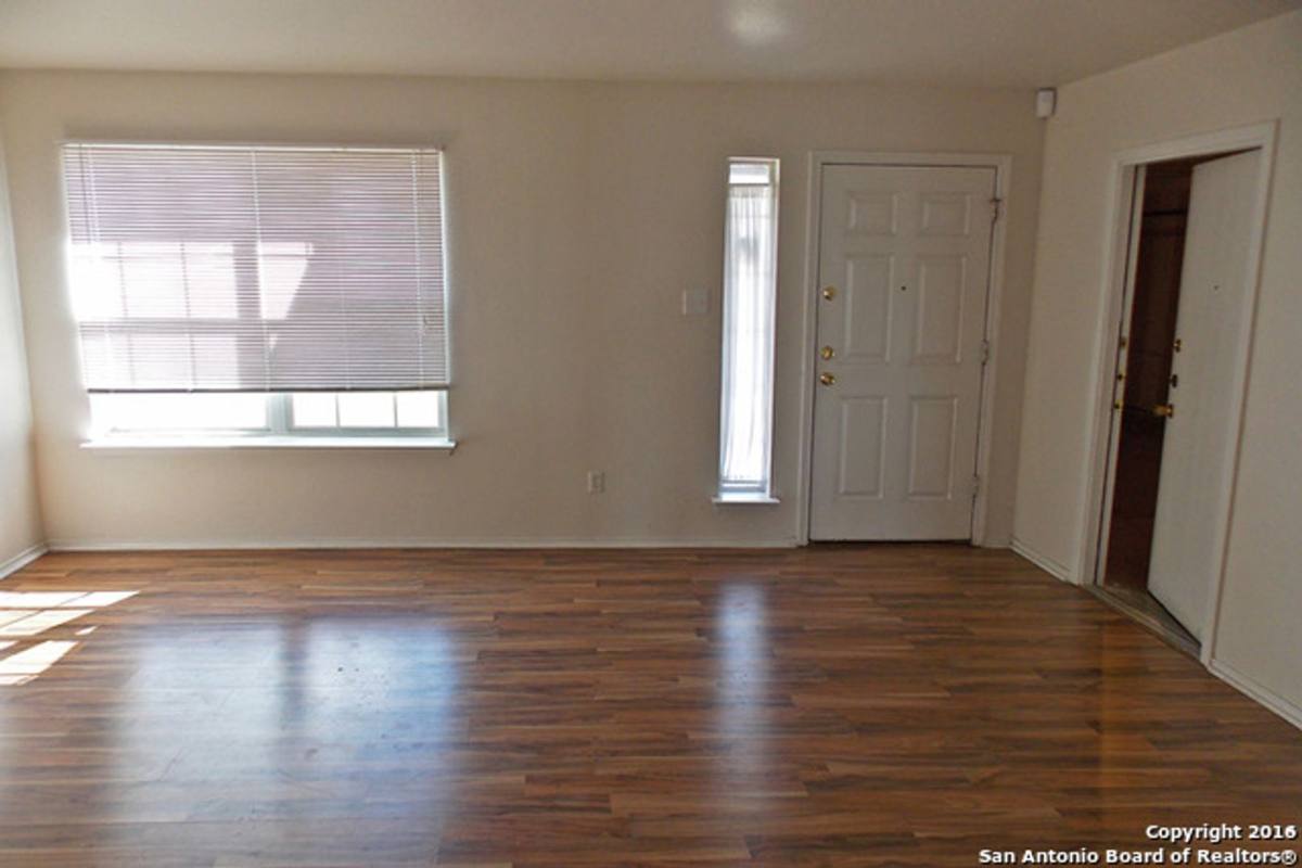 House for rent at 8304 Heights Valley, Converse, TX 78109