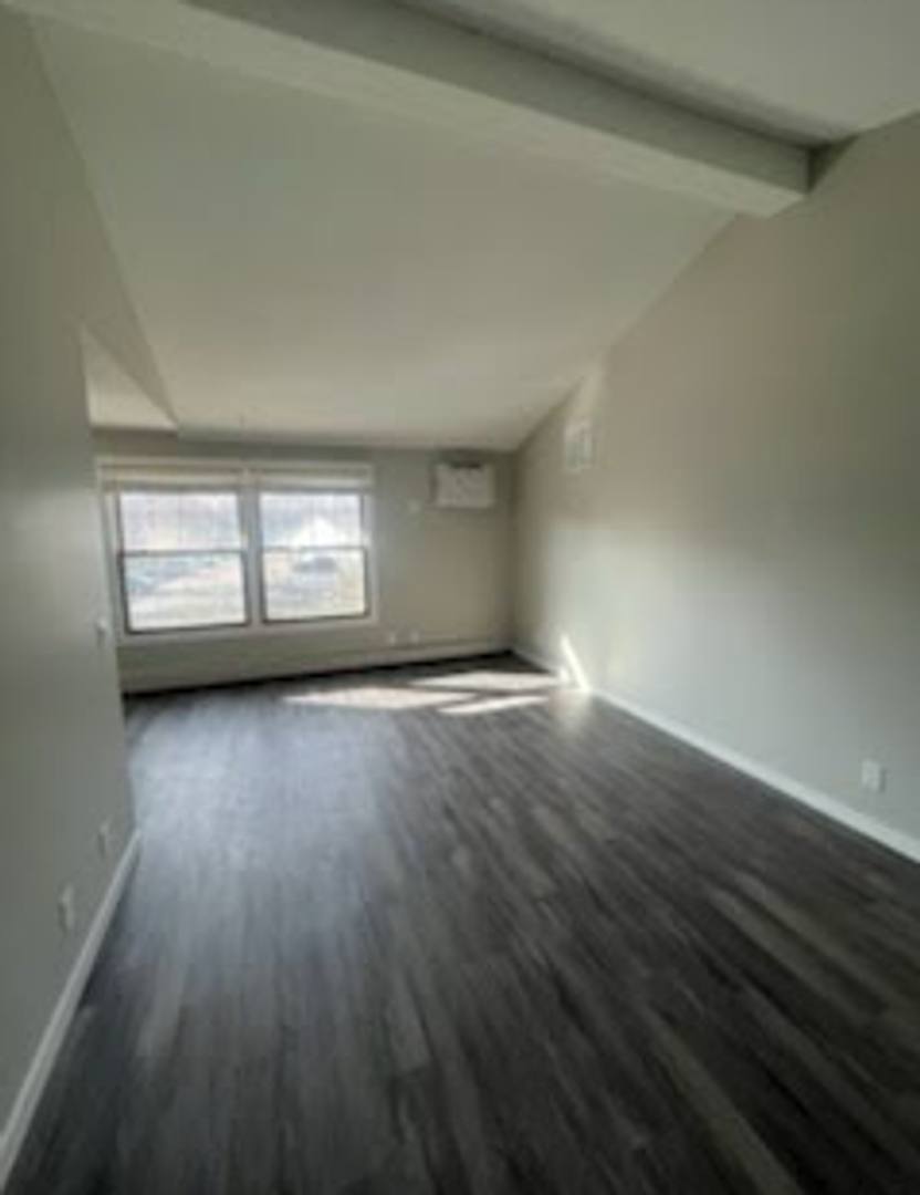 Apartment for rent at 926 Westbrooke Way, Hopkins, MN 55343