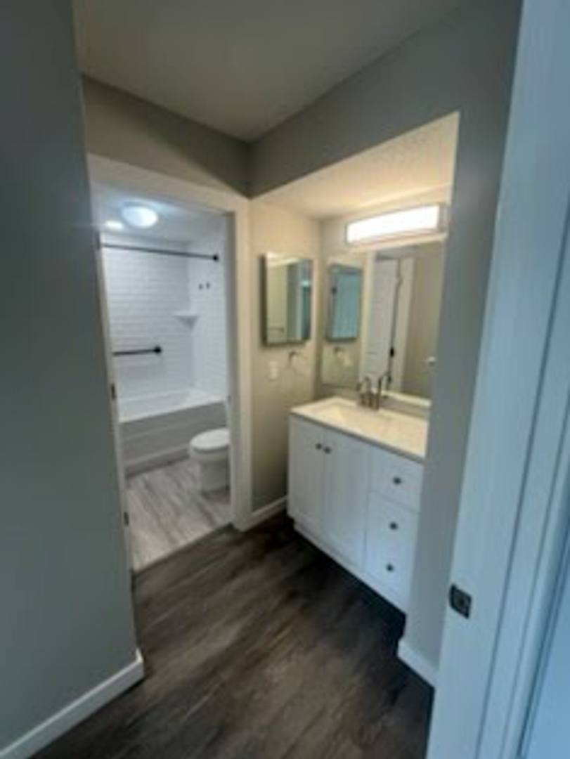 Apartment for rent at 926 Westbrooke Way, Hopkins, MN 55343