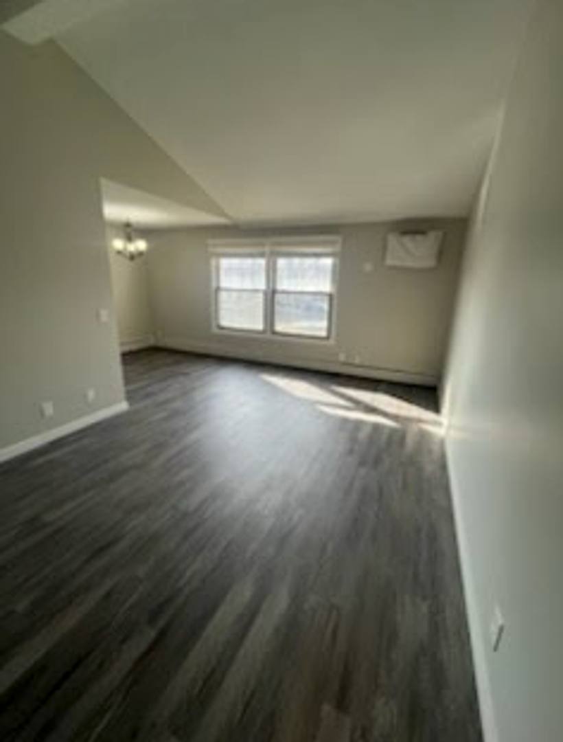 Apartment for rent at 926 Westbrooke Way, Hopkins, MN 55343