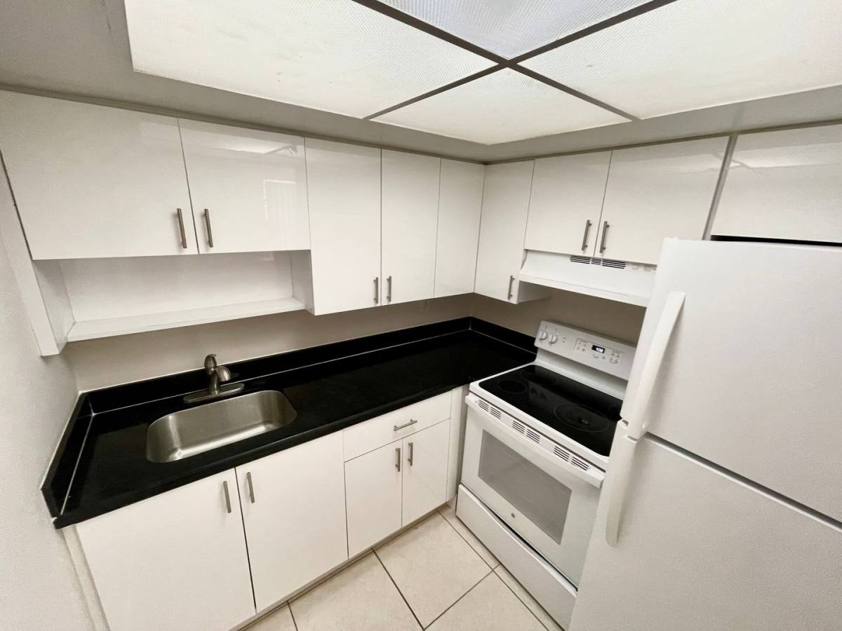 Apartment for rent at 11605-07 Canal Dr #8, Miami, FL 33181