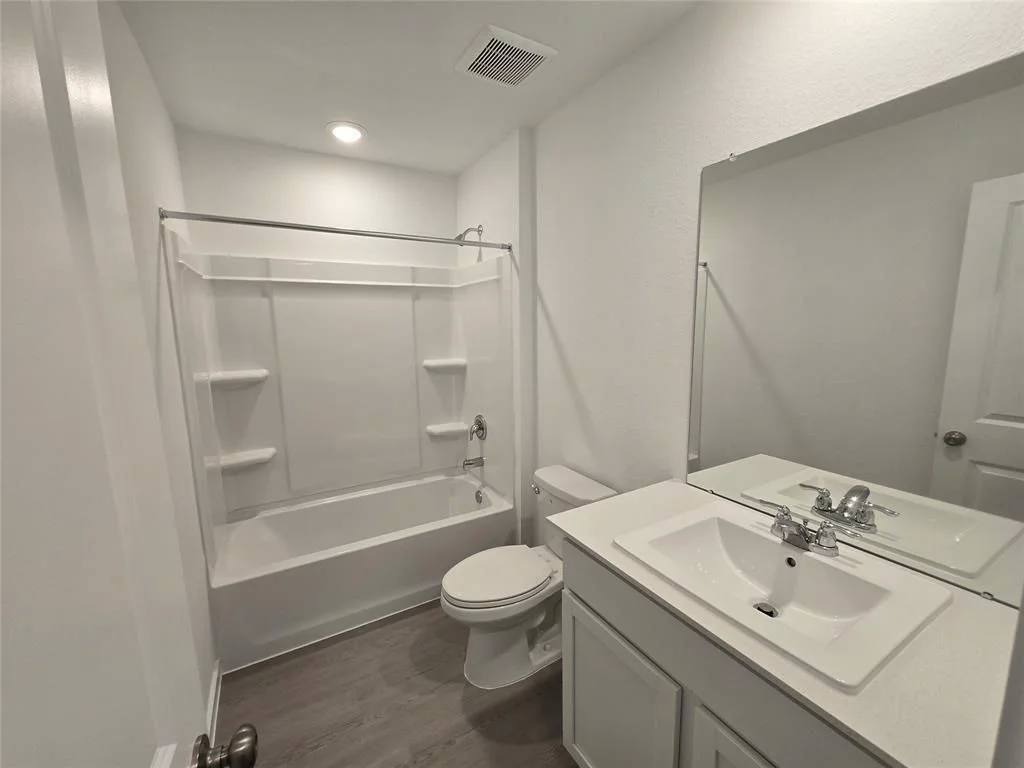 House for rent at 934 Pertuso Lane, Huffman, TX 77336