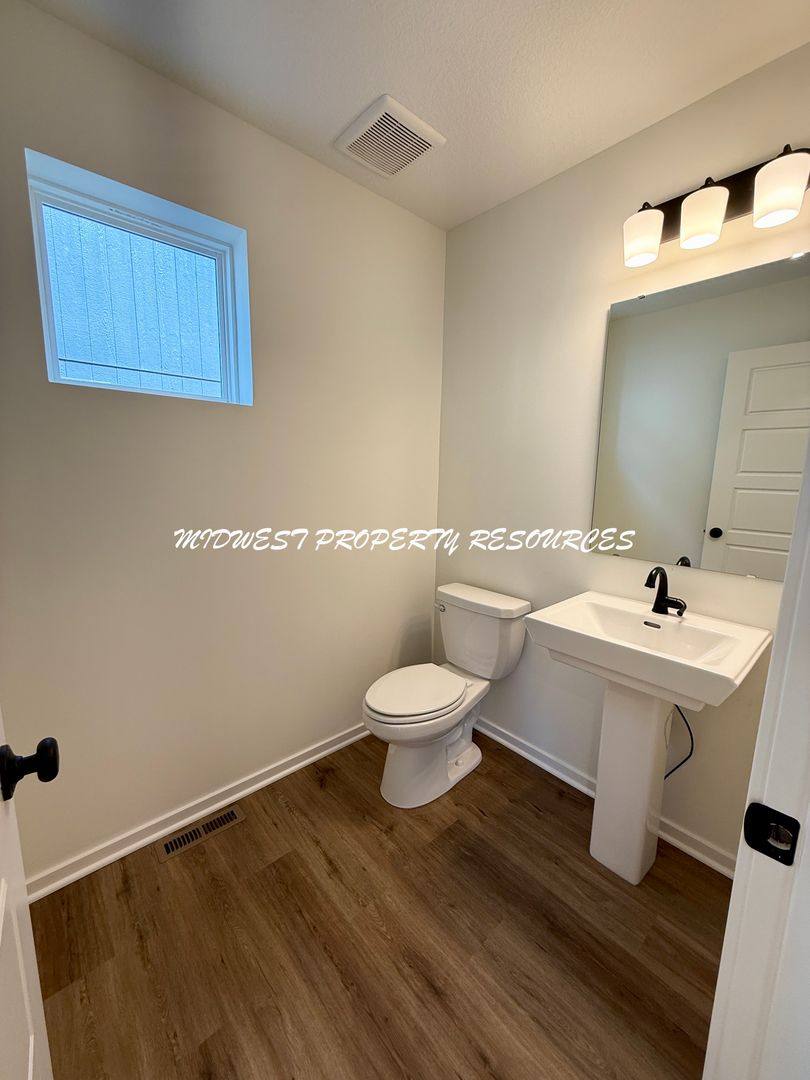 House for rent at 8789 SW 10th St, Lees Summit, MO 64064