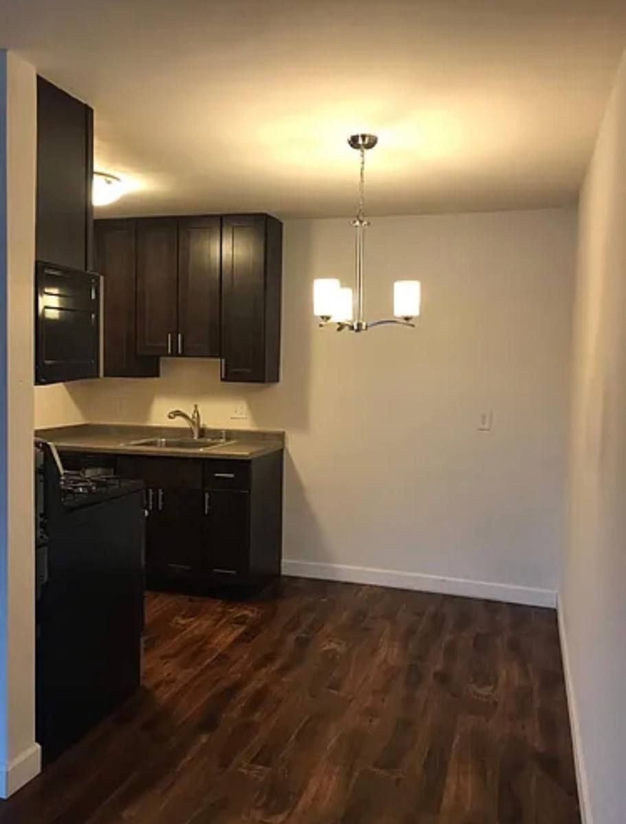 Apartment for rent at 2131 N Summit Ave #202, Milwaukee, WI 53202