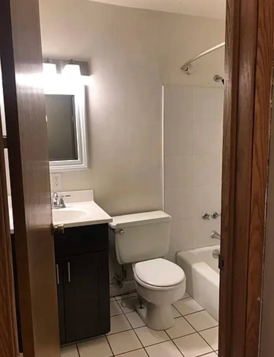 Apartment for rent at 2131 N Summit Ave #202, Milwaukee, WI 53202