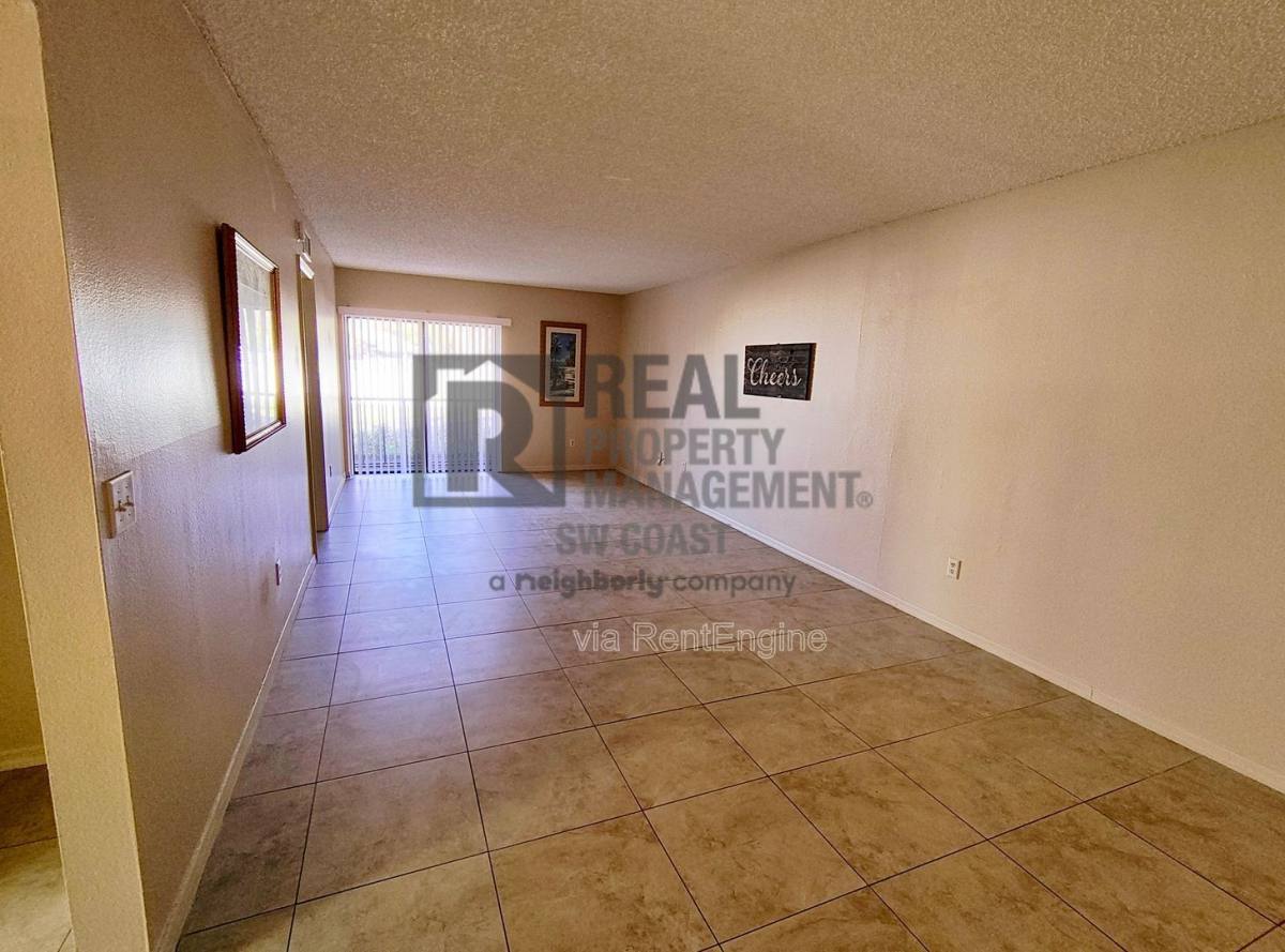 Apartment for rent at 12471 McGregor Blvd #10 1, Fort Myers, FL 33919