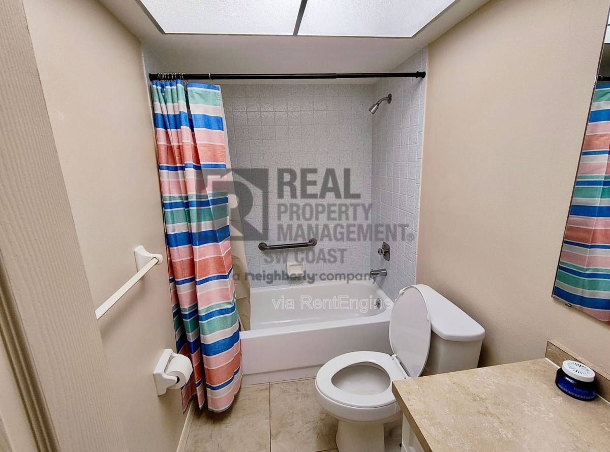 Apartment for rent at 12471 McGregor Blvd #10 1, Fort Myers, FL 33919