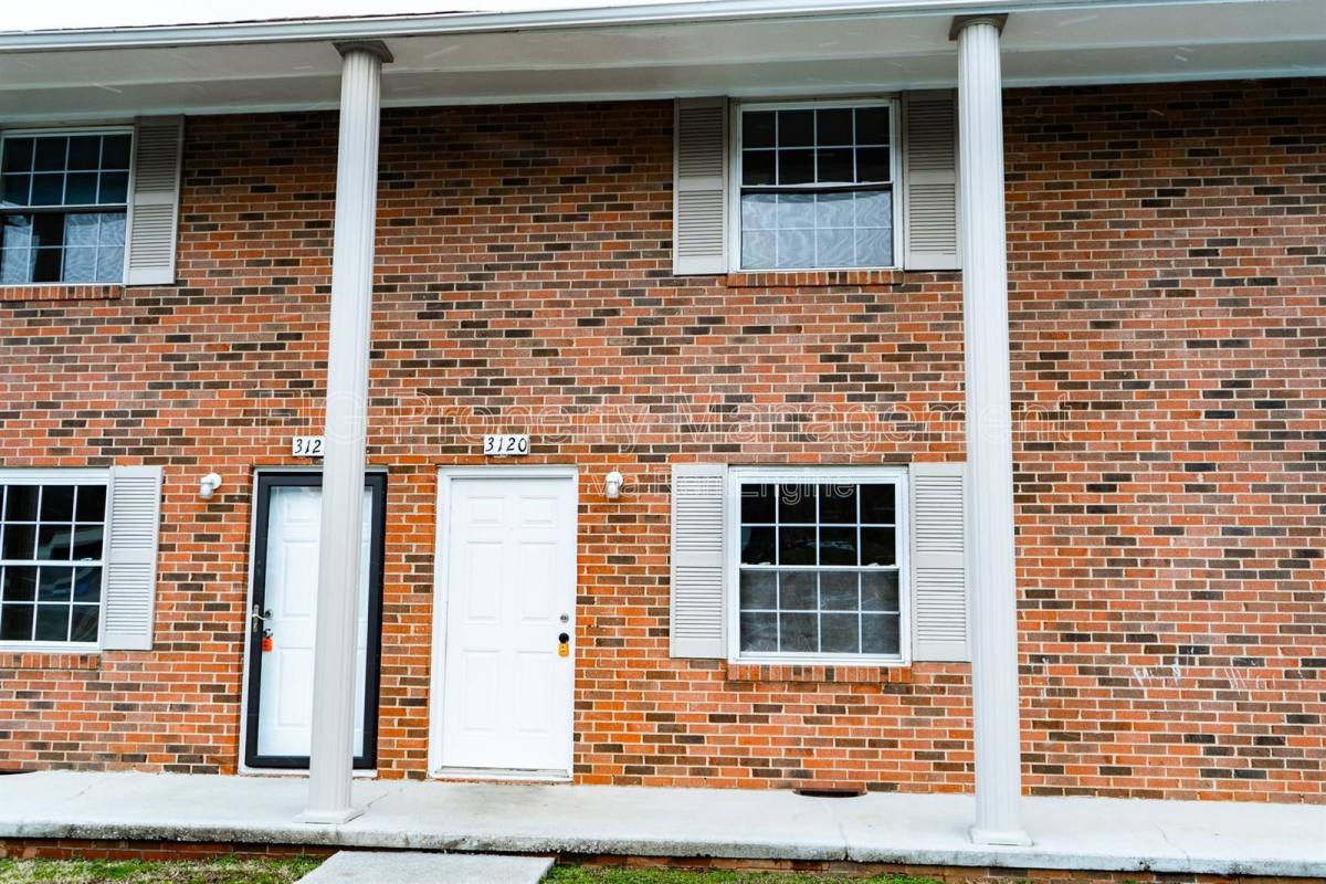 Apartment for rent at 3120 E Governor John Sevier Highway, Knoxville, TN 37914