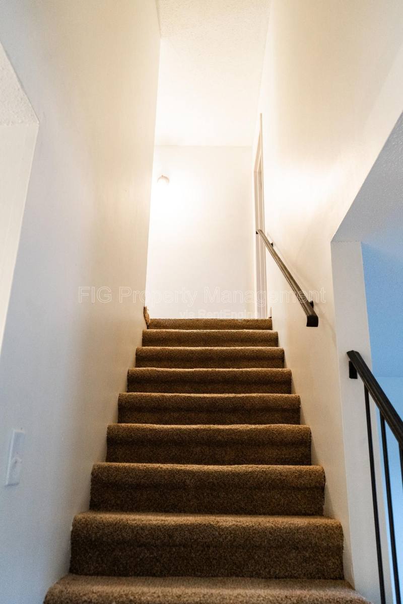 Apartment for rent at 3120 E Governor John Sevier Highway, Knoxville, TN 37914