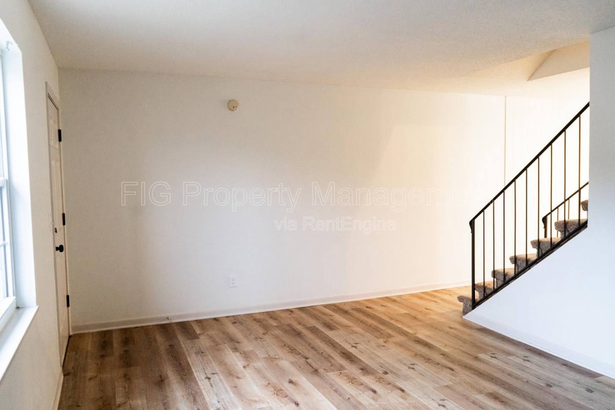 Apartment for rent at 3120 E Governor John Sevier Highway, Knoxville, TN 37914