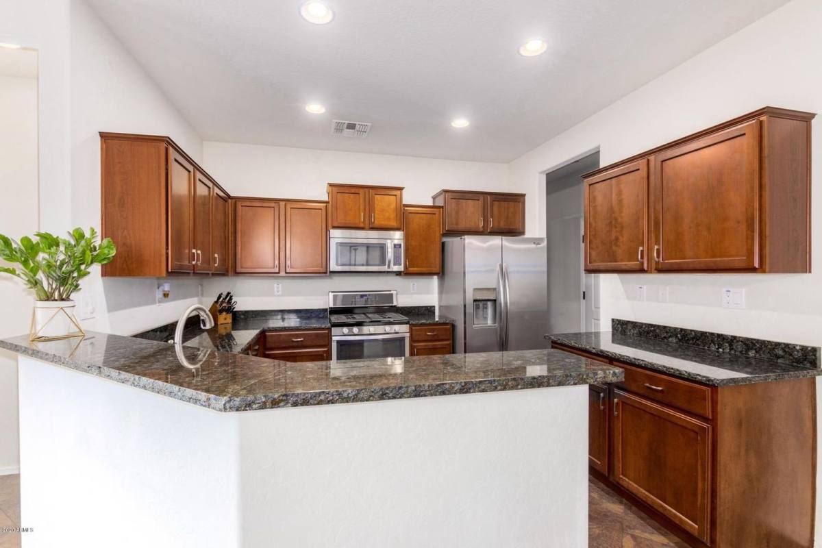 House for rent at 10811 W El Cortez Place, Peoria, AZ 85383