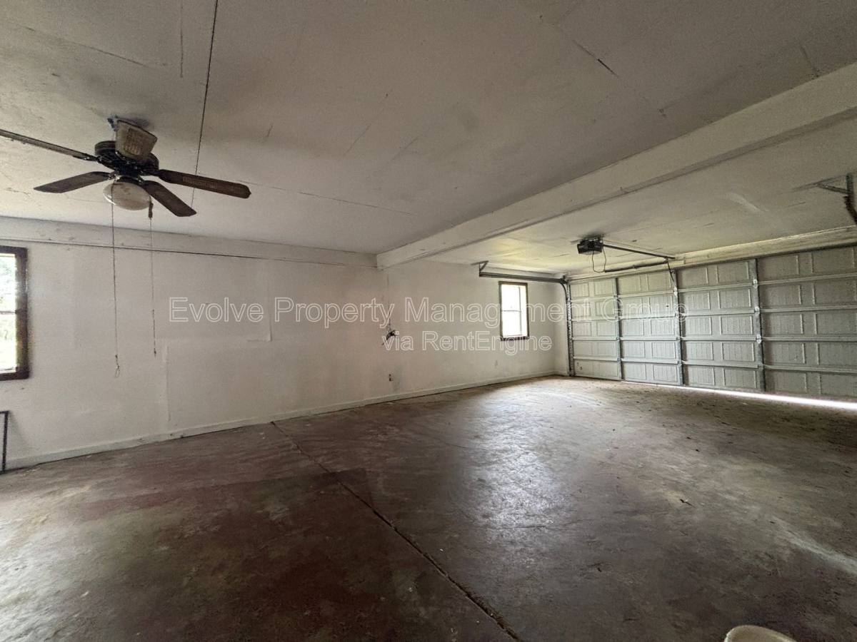 House for rent at 4268 Glenbrook St, Memphis, TN 38109
