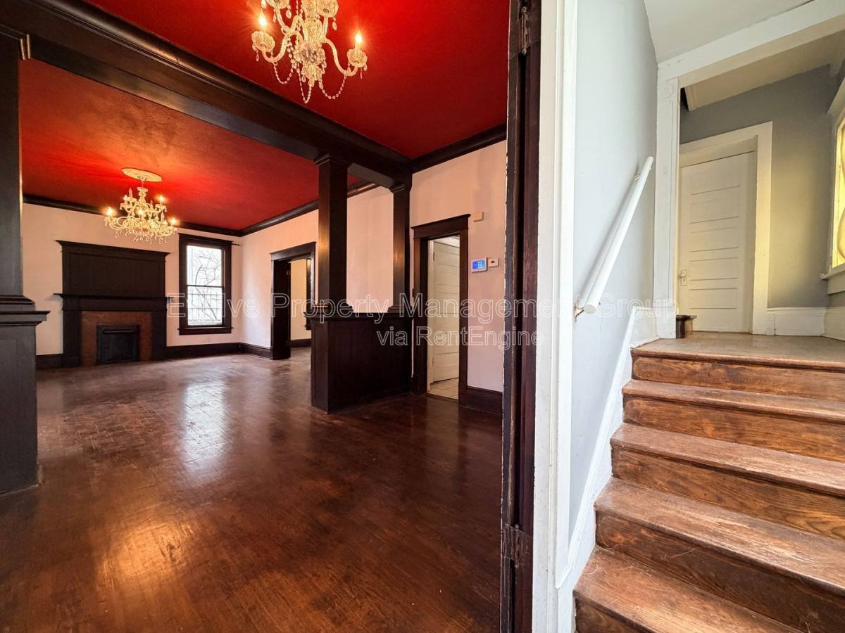 House for rent at 1283 Harbert Ave, Memphis, TN 38104