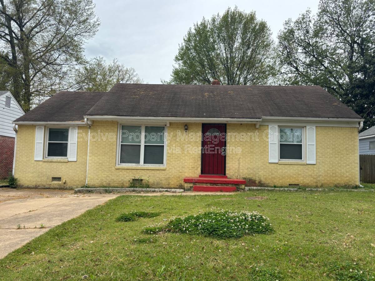 House for rent at 3723 Wilshire Rd, Memphis, TN 38111