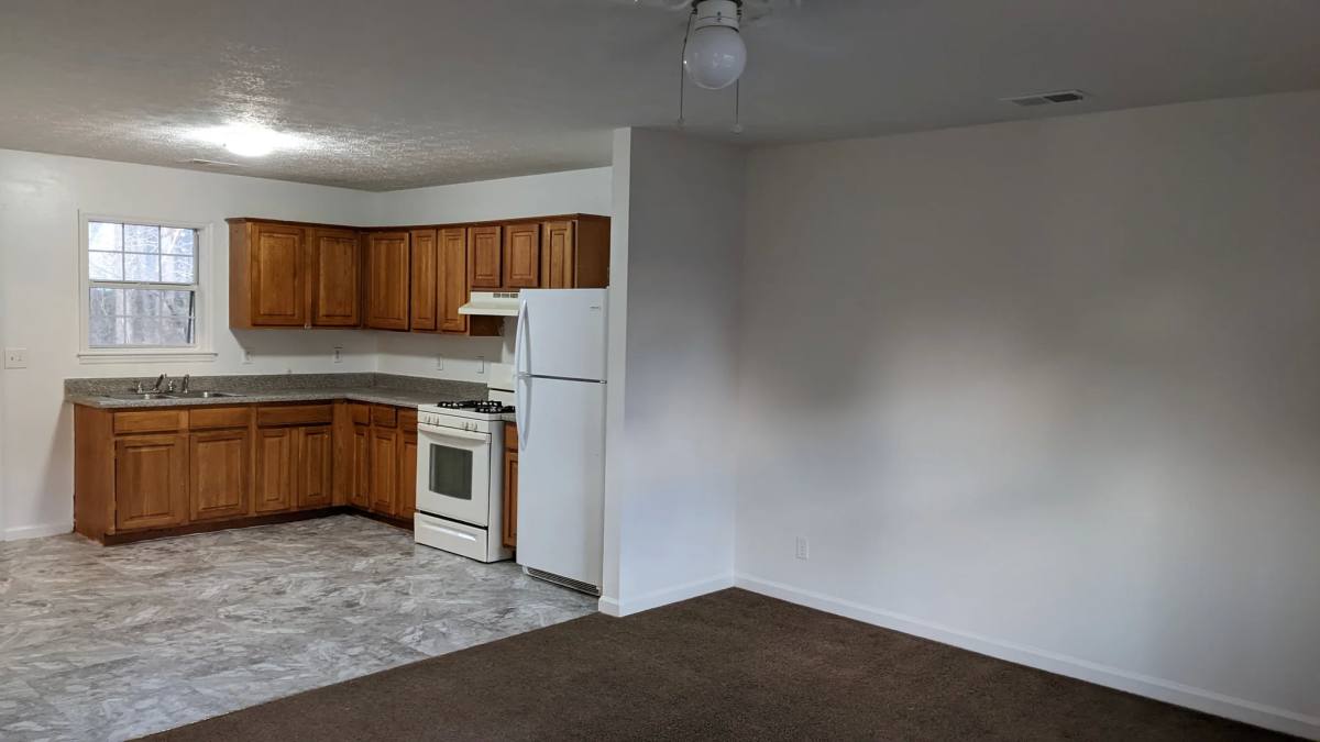Apartment for rent at 110 Jay Lane #A, Hampton, GA 30228