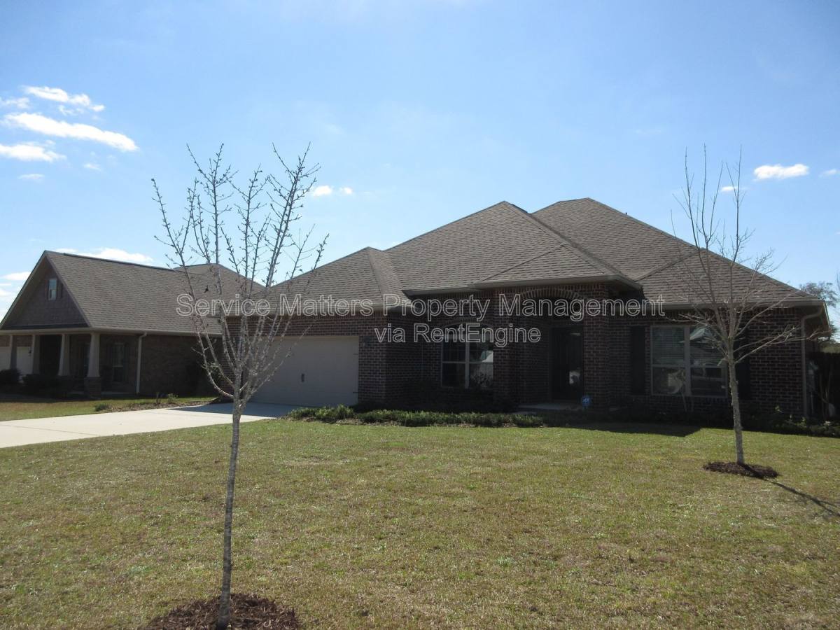 House for rent at 5966 Rustic Ridge Circle, Milton, FL 32570