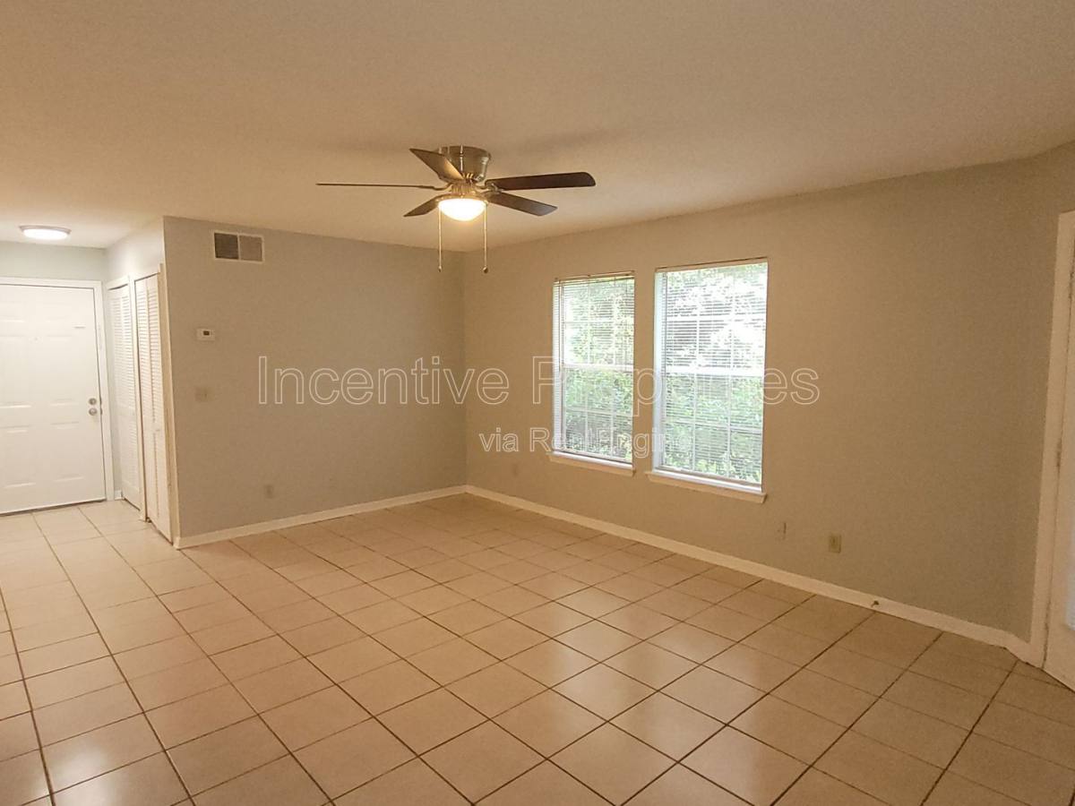 Apartment for rent at 5956 Westgate Dr #102, Orlando, FL 32835