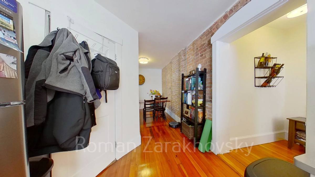 Apartment for rent at 83 Harvard St #10, Brookline, MA 02445