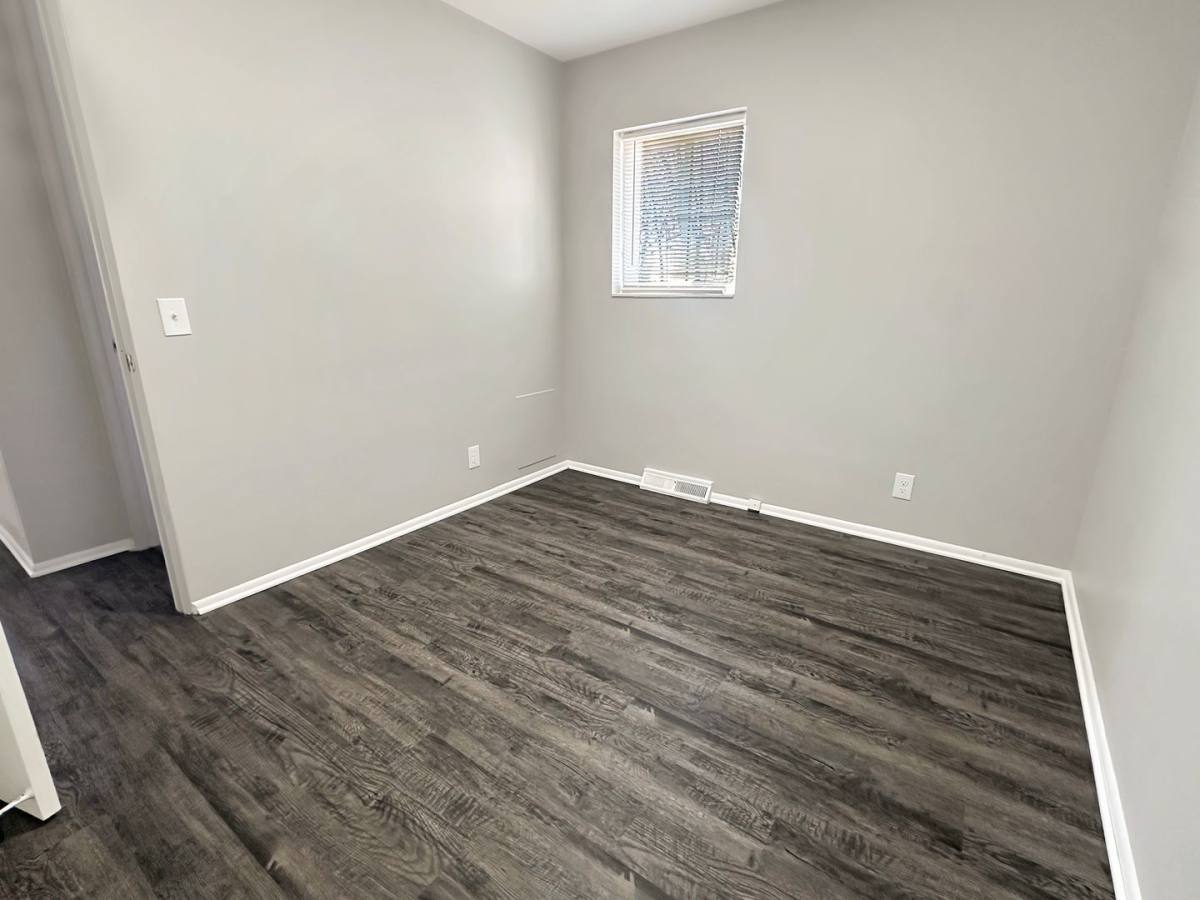 Townhouse for rent at 23 Ridgewood St, Kalamazoo, MI 49001