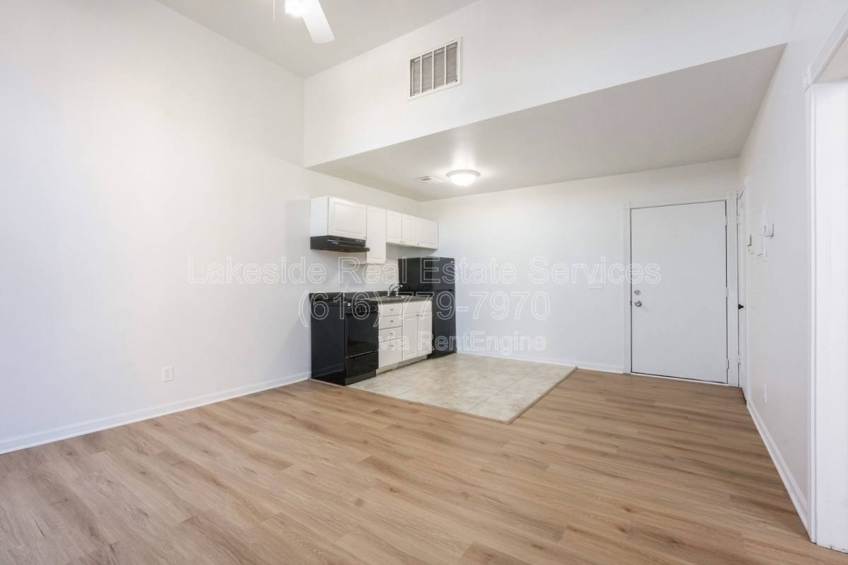 Apartment for rent at 100 Washington Ave #204, Grand Haven, MI 49417