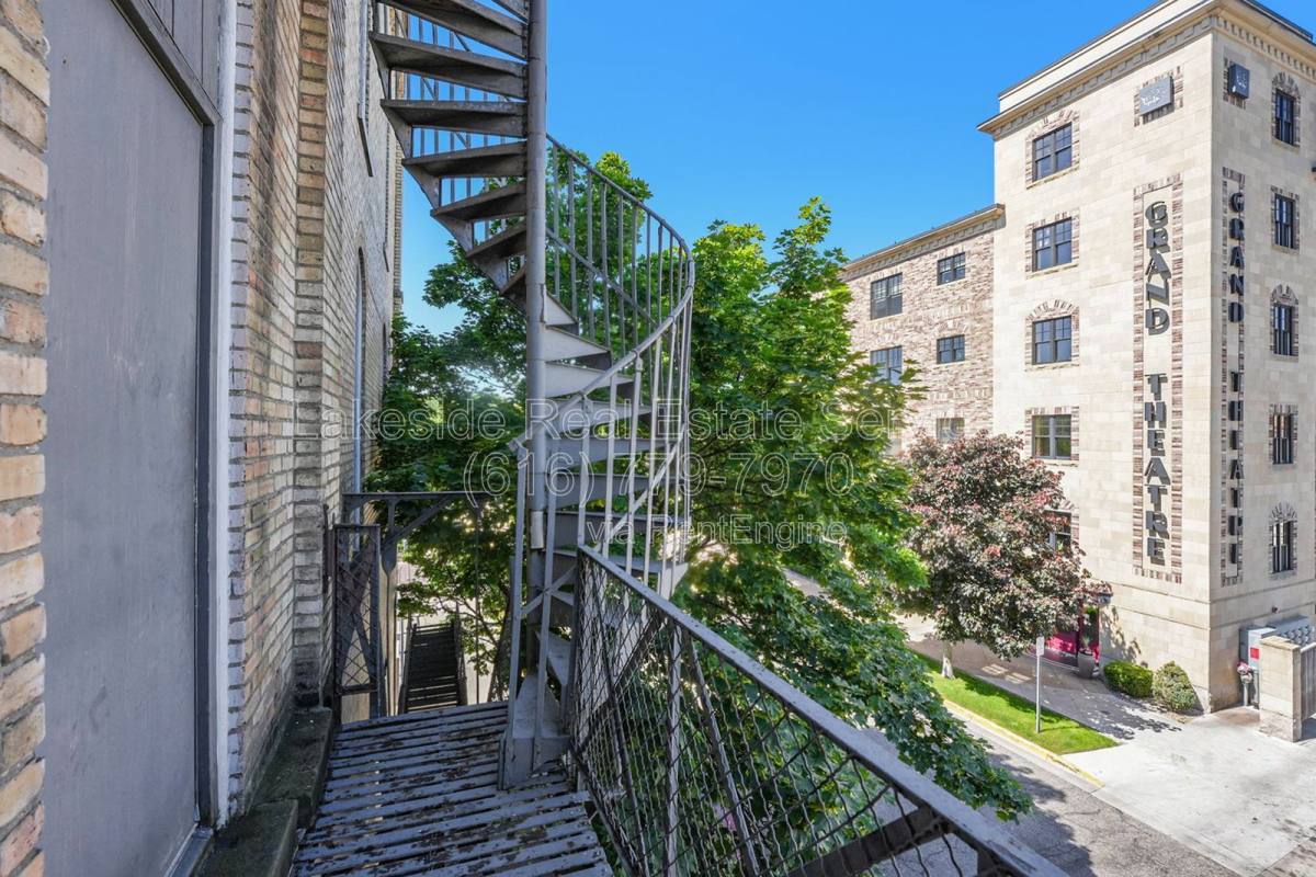 Apartment for rent at 100 Washington Ave #204, Grand Haven, MI 49417